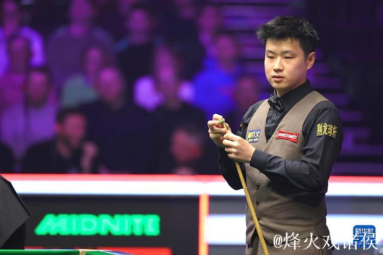 接连错失赛点机会!赵心童5-6遭逆转惜败希金斯,无缘大师赛四强 接连错失赛点机会!赵心童5-6遭逆转惜败希金斯,无缘大师赛四强