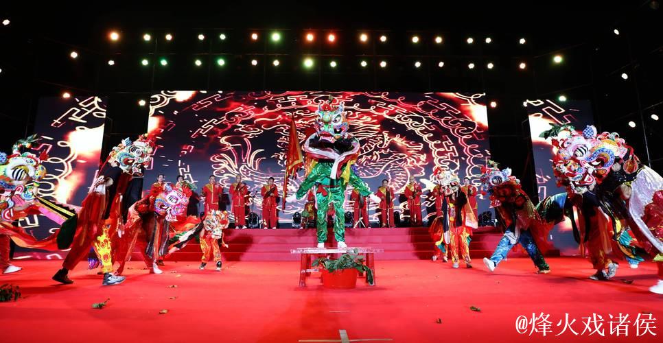 青春力量邂逅非遗!中国小花沉浸式体验麒麟舞文化 青春力量邂逅非遗!中国小花沉浸式体验麒麟舞文化